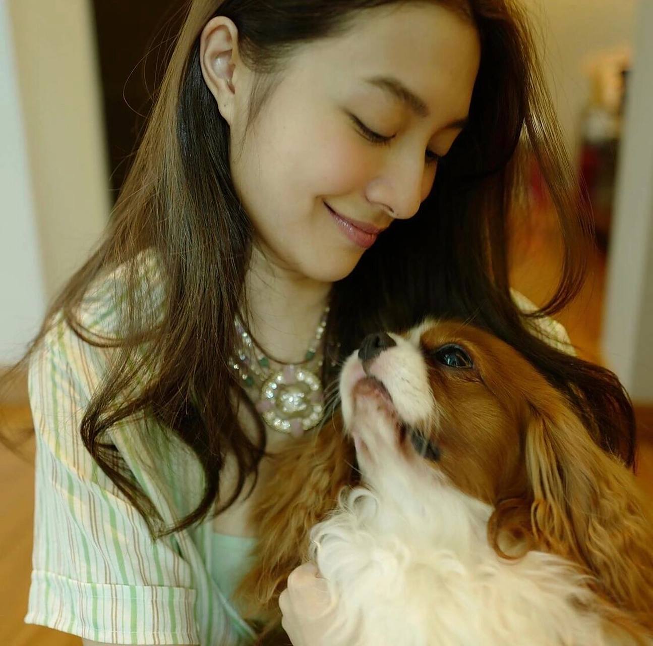 泰国女星mew nittha mew出演电视剧《名门绅士之暮雪情钟》女主角而