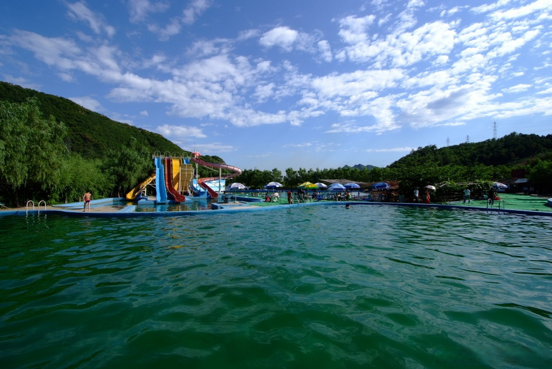 网红打卡地辽宁杠杠滴# 【本溪东风湖景区】#美好辽宁欢迎您