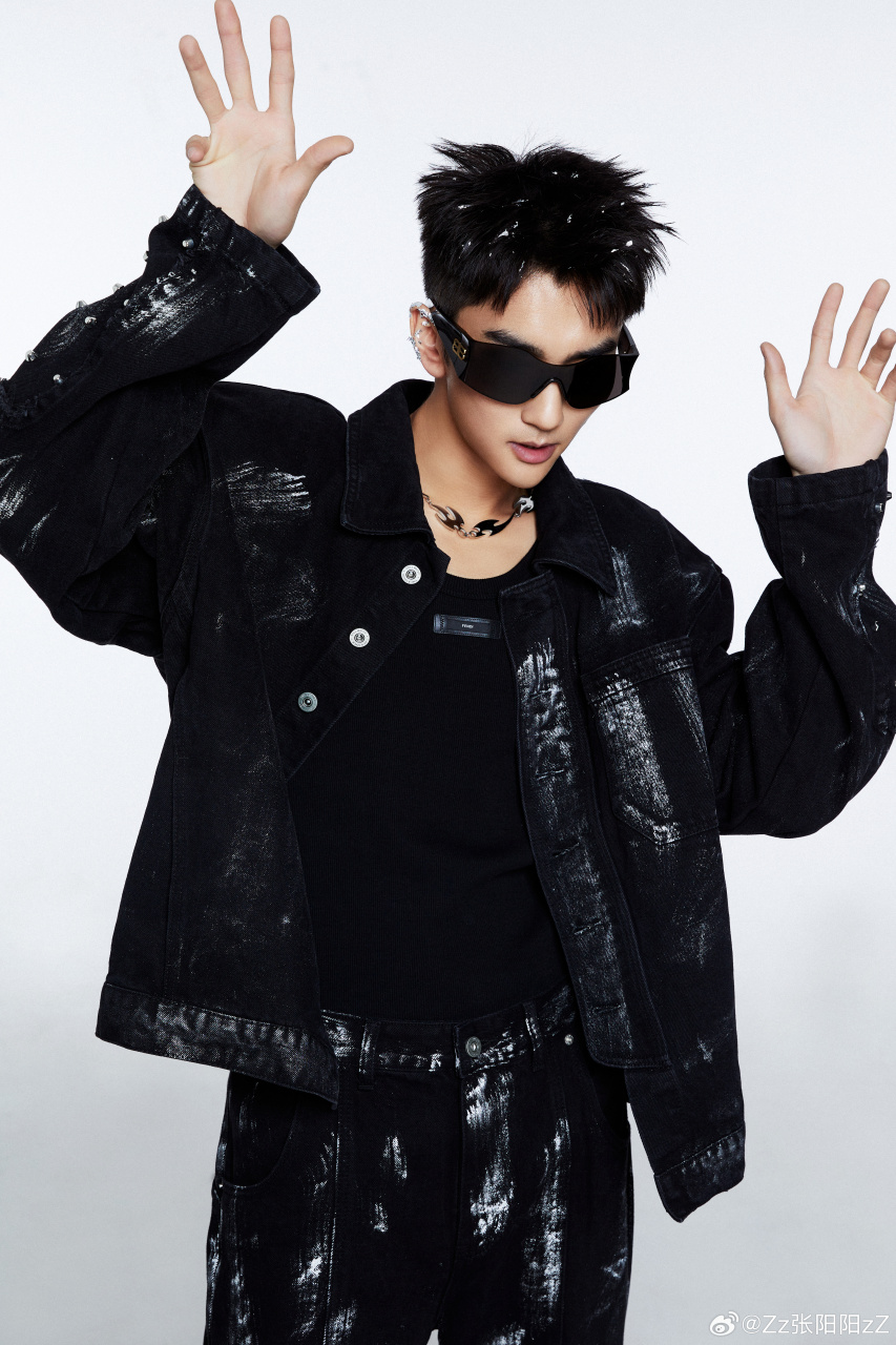 一个热爱说唱的情歌歌手 新歌 不是情歌 是说唱 歌手本人:张阳阳 专业