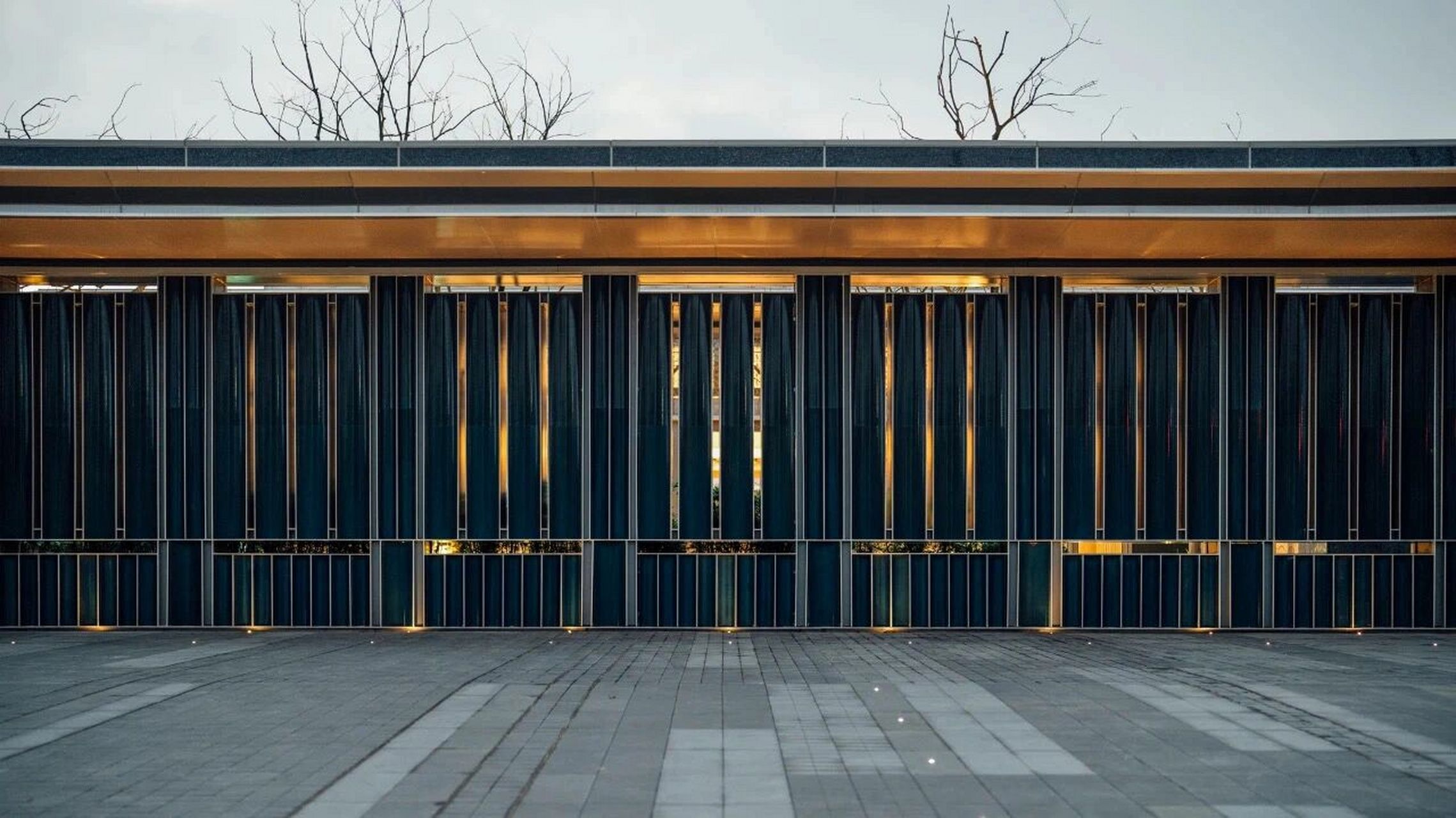 绿城·凤鸣云翠实景大门细节测评 99设计理念营造一种位于城市繁华