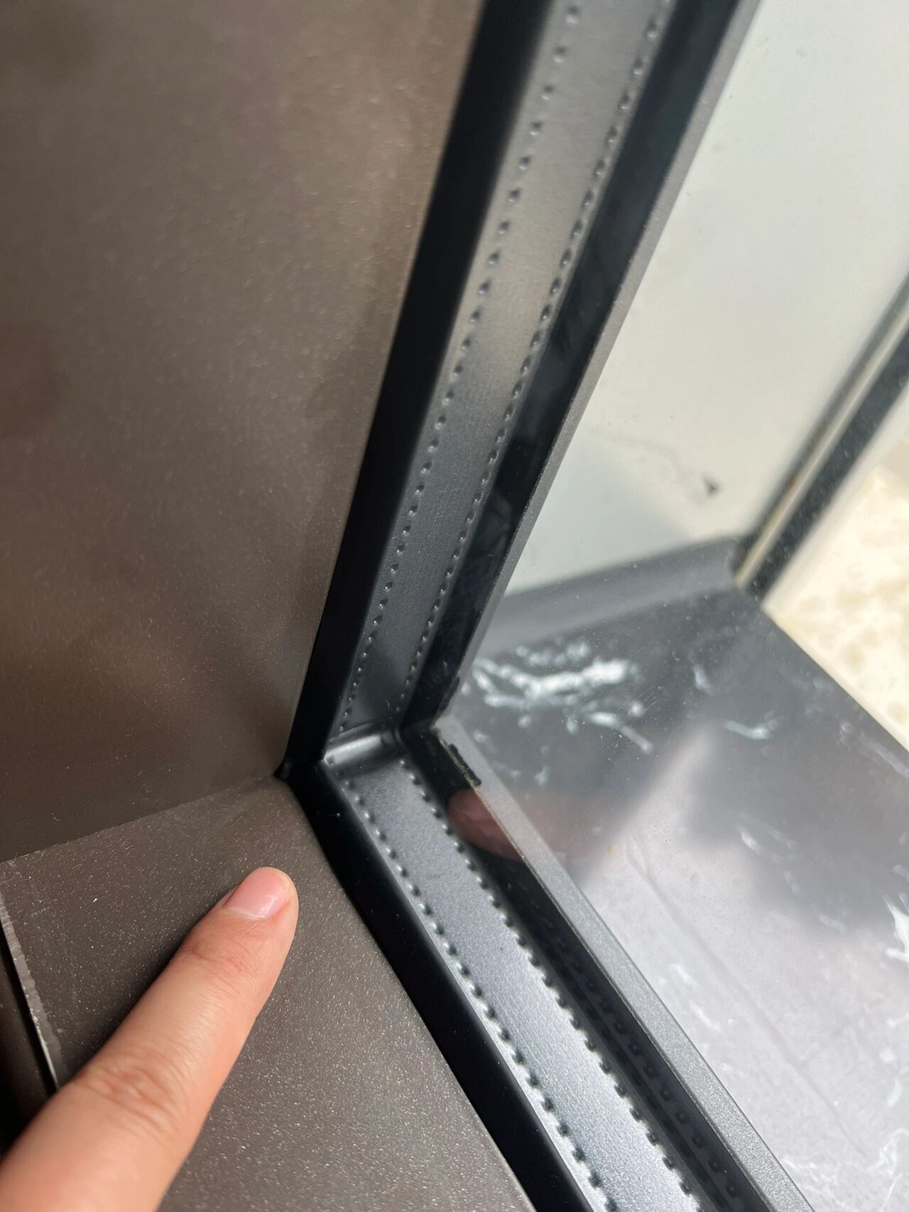 成都断桥铝窗一体折弯铝条和拼接铝条的区别