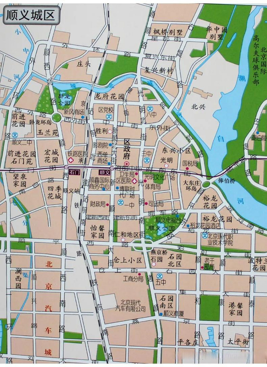 北京市顺义城区比主城区更宜居,顺义城东的潮白河很宽,河上的俸伯桥