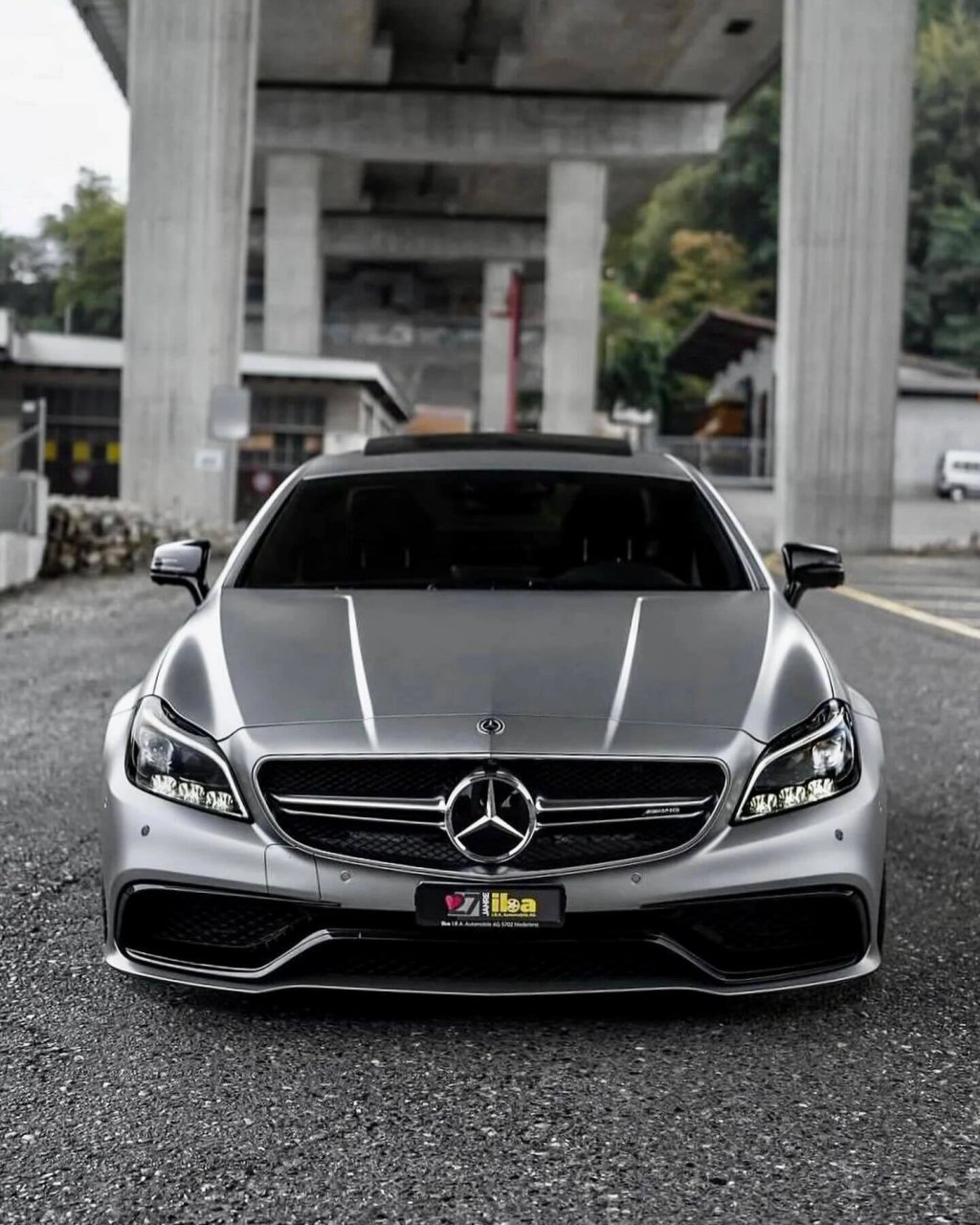 一代经典 恶魔之眼amg cls63