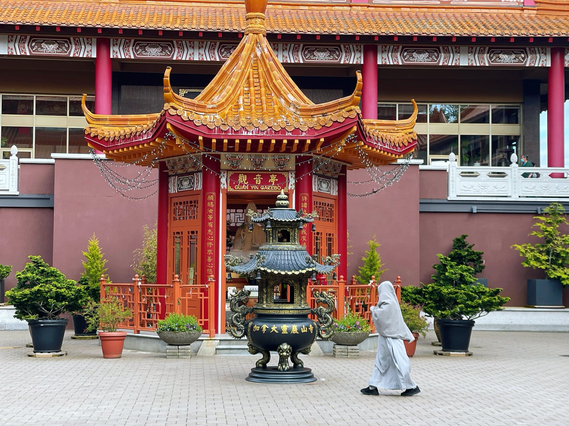 灵岩山寺加拿大图片