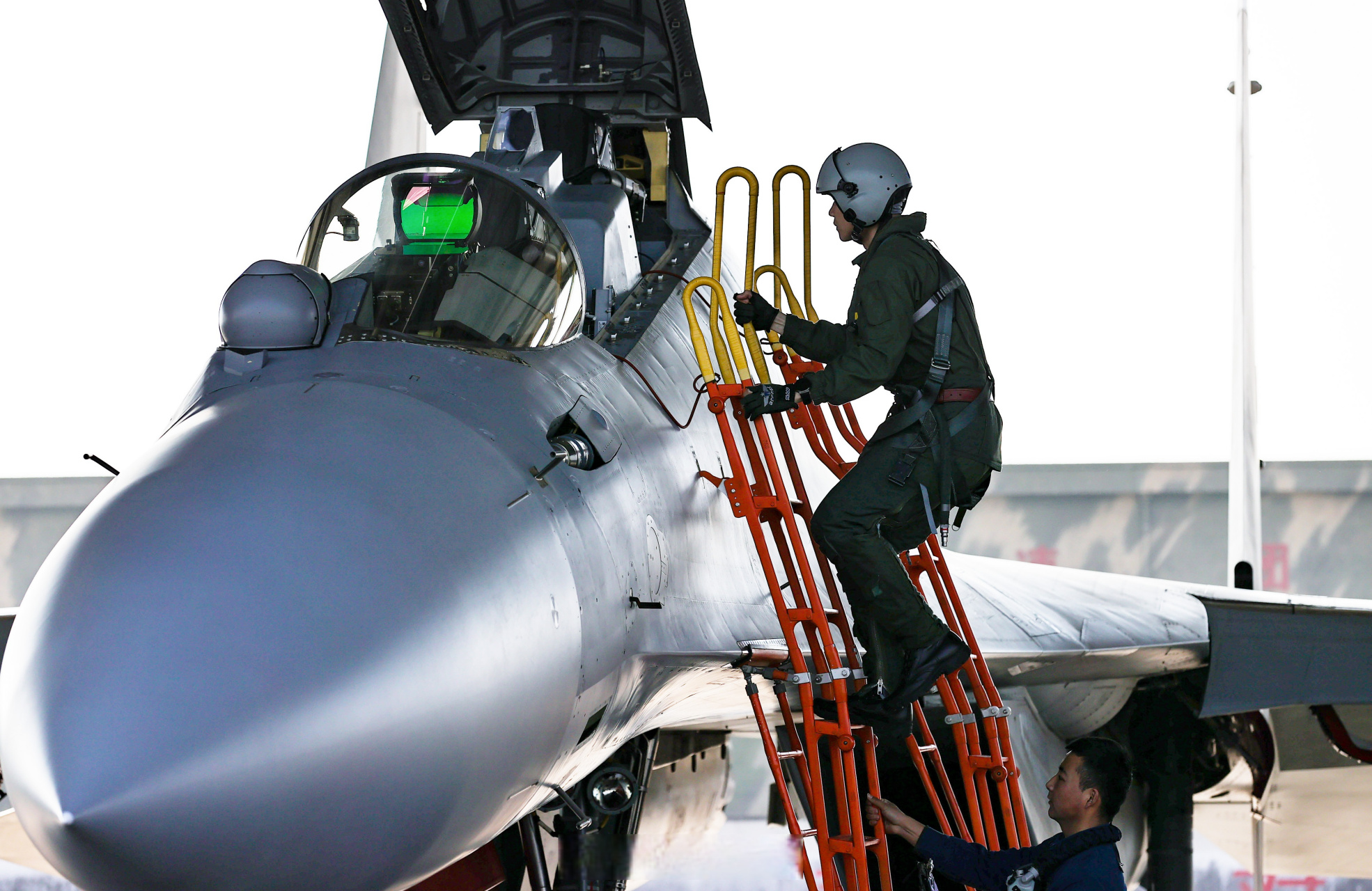 东部战区空军航空兵锤炼空防尖刀#[拳头]】近日,东部战区空军航空兵