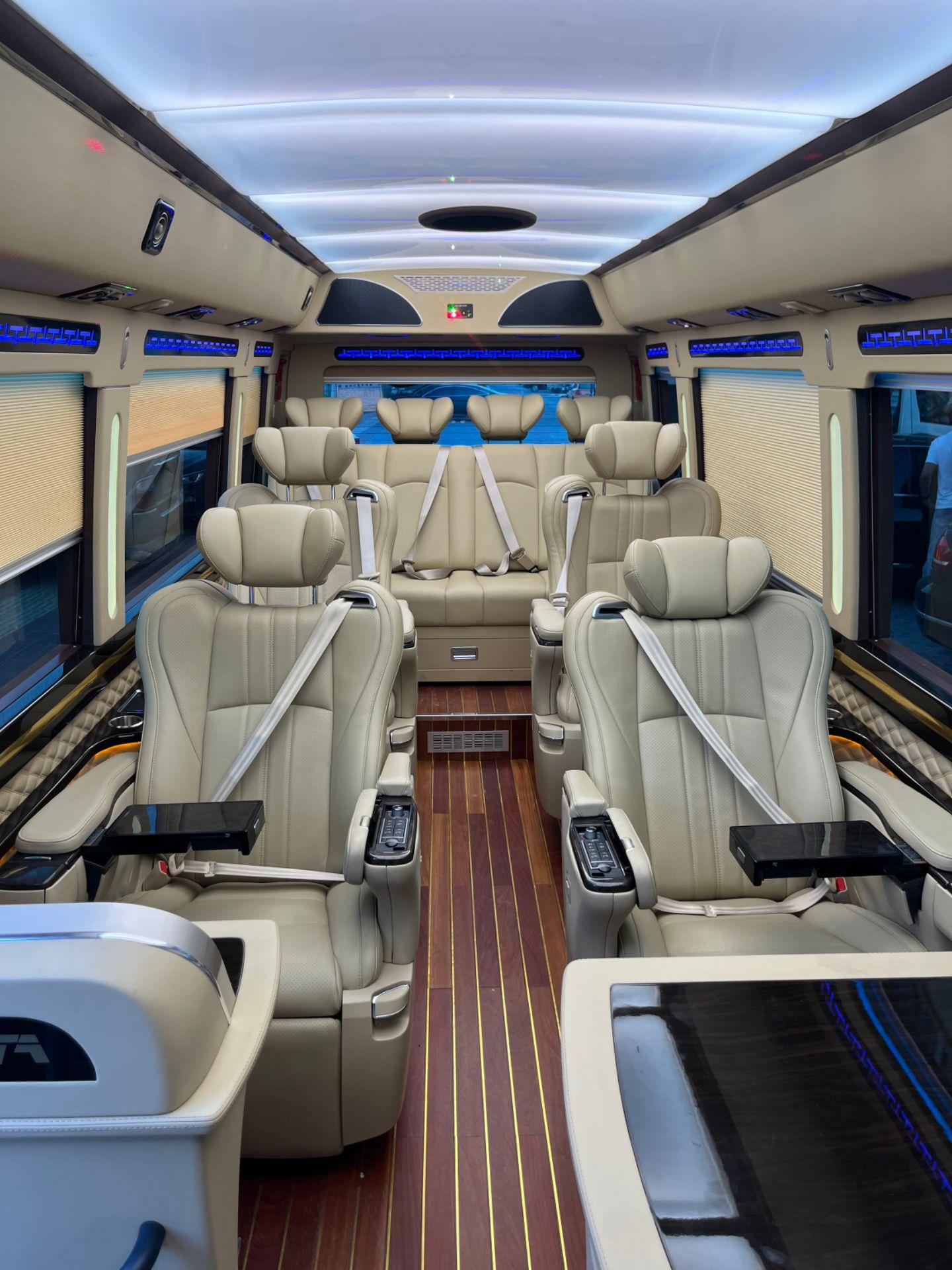 怎么租?在我这里只需要3500块一天,而且标配十年驾龄以上的a1本司机