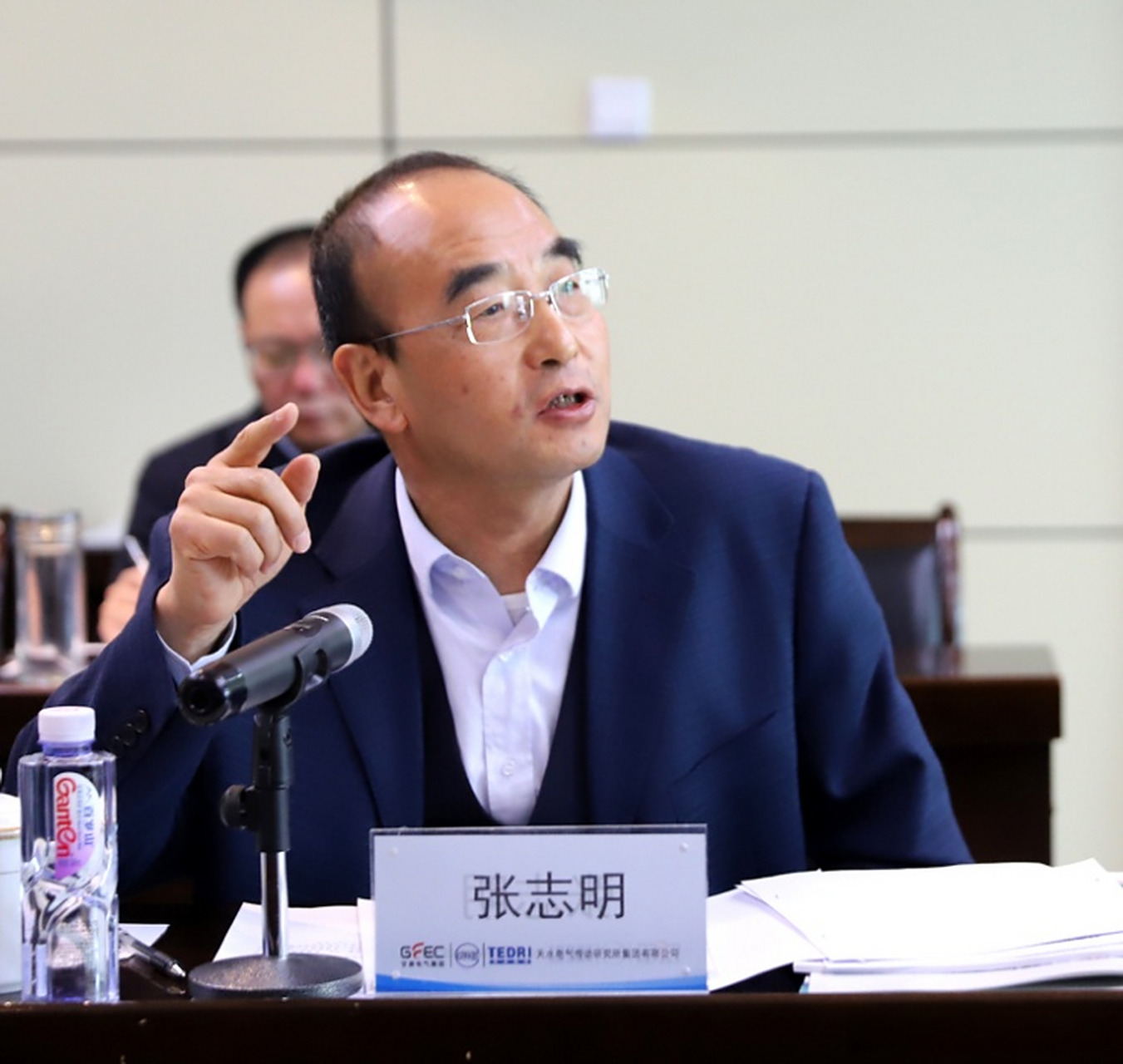 【长城电工董事长张志明因工作变动原因辞职 】 6月21日消息,长城电工