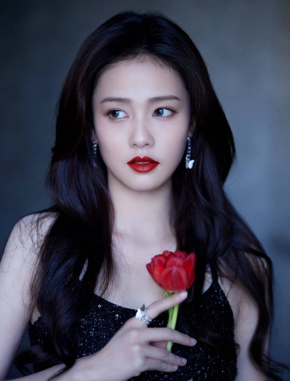 照片|白鹿② 今天更新白梦妍的美照 喜欢就77 说不定你会爱上这个