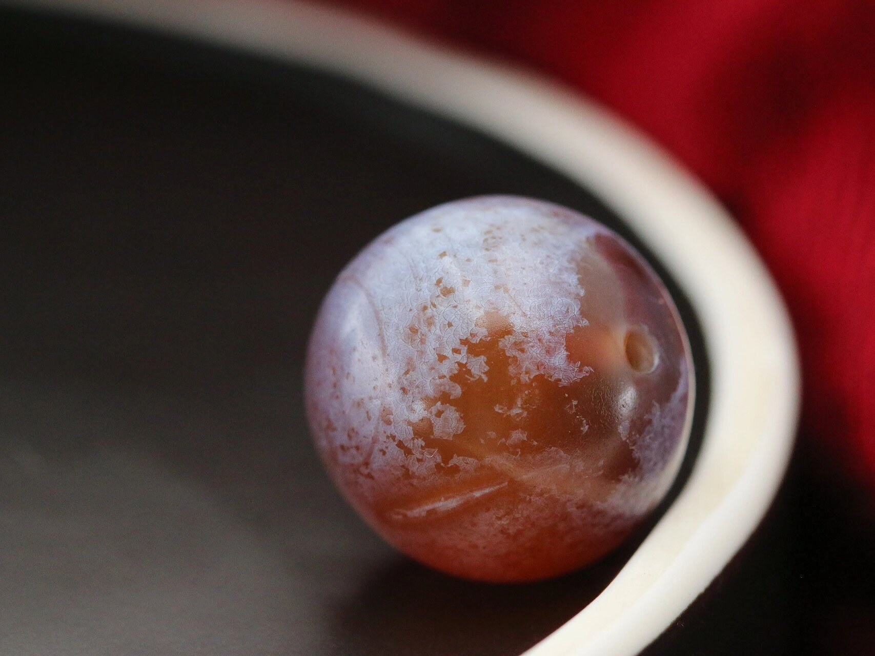 藏系传世唐球玛瑙大圆珠 藏系千年唐球玛瑙 圆珠精品20mm 细节如图!