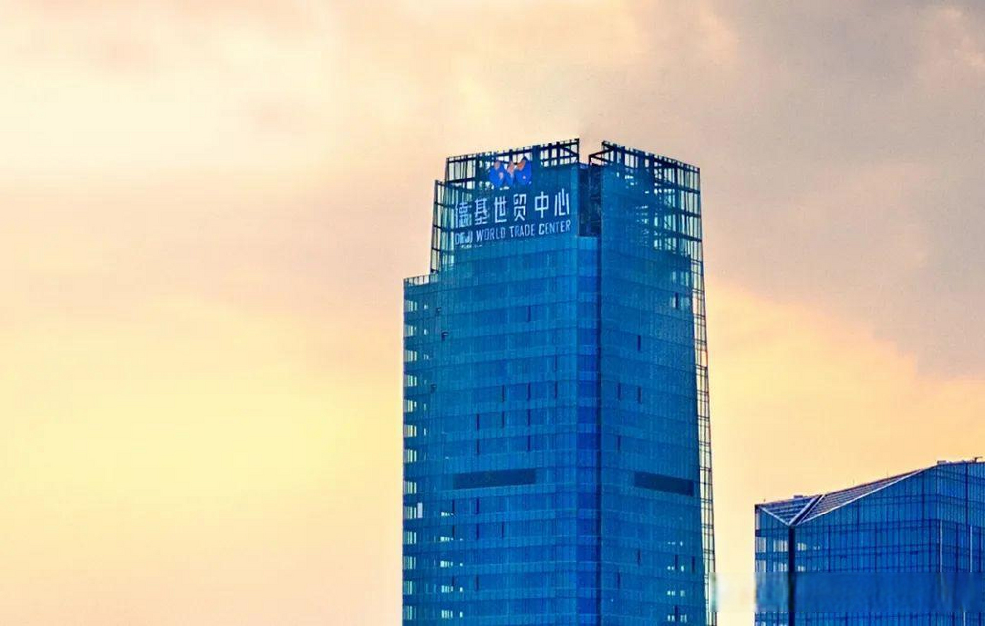 目前,中国市场大概仅有大约仅有15%的购物中心是绿色建筑,南京"德基"