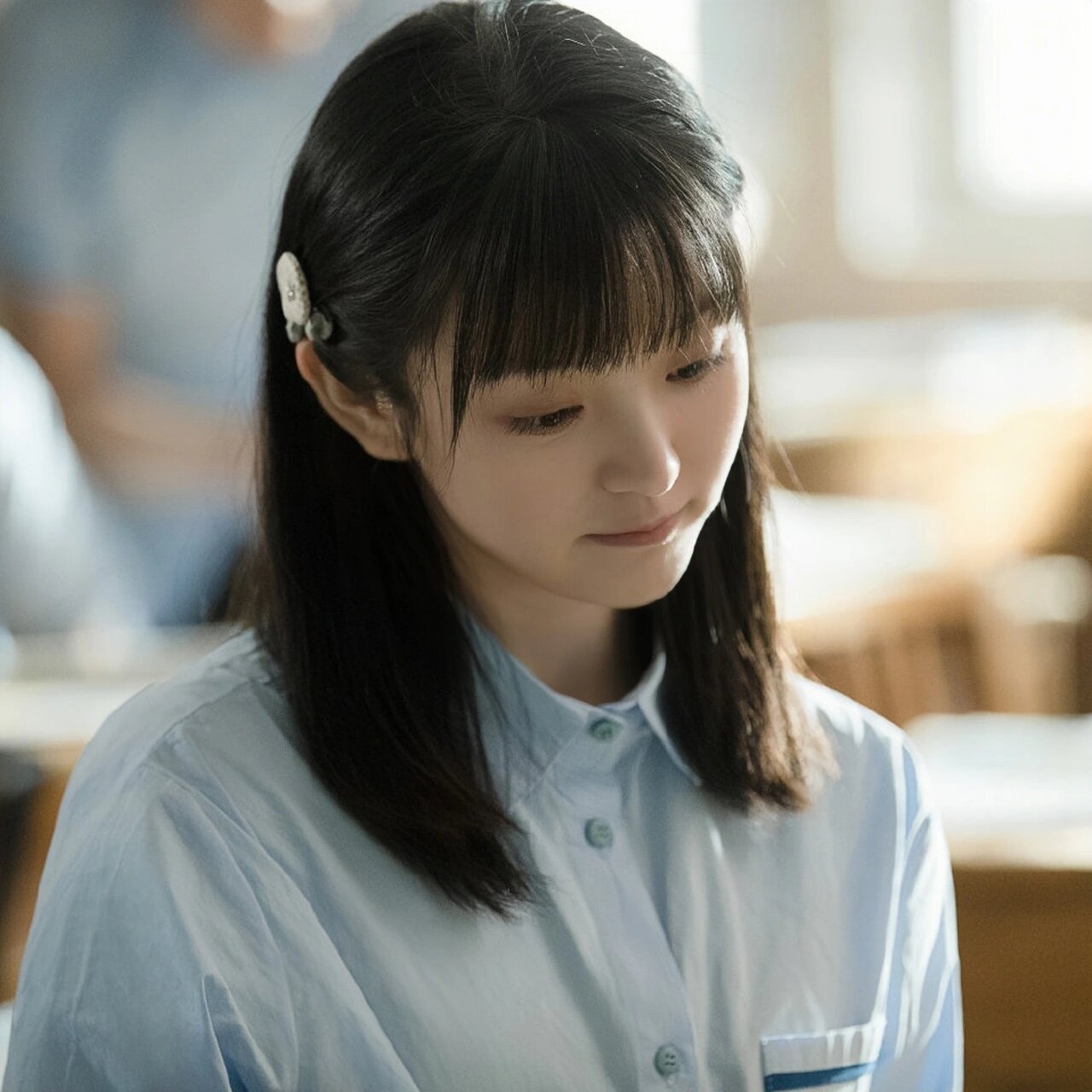 源自田曦薇weibo 校服的为田曦薇在《如此可爱的我们》中 饰演的黄
