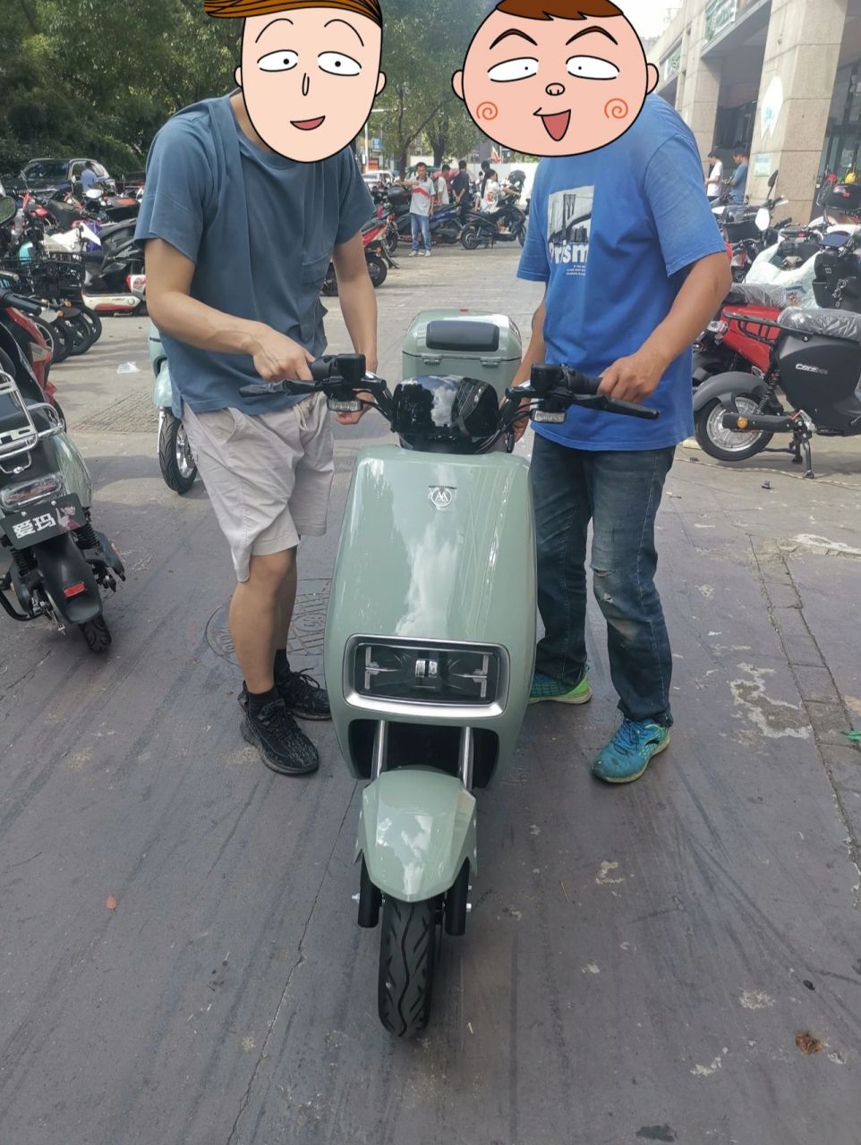 爱玛电瓶车,双碟刹,60v满意购入 10.