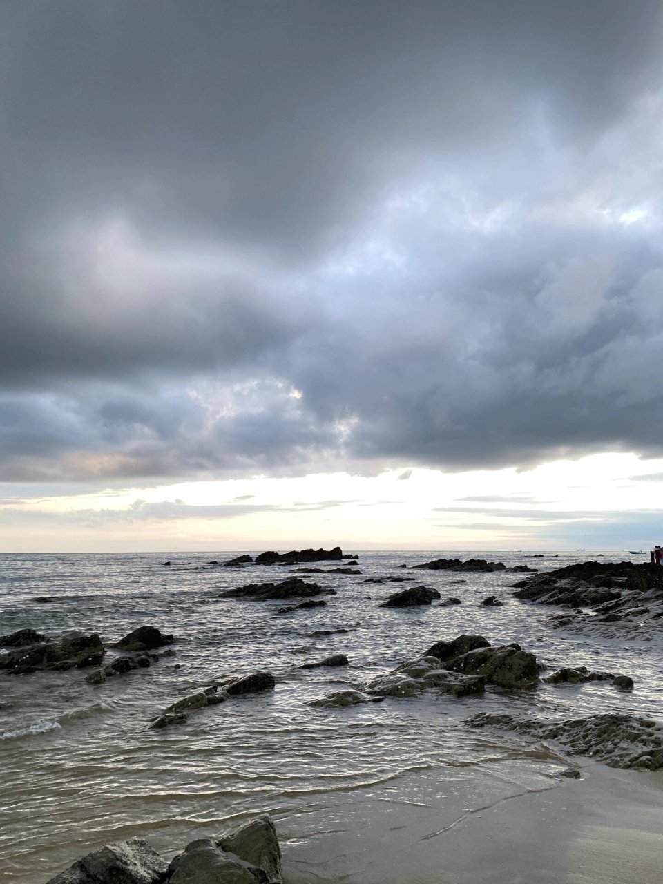 北海|冠头岭 海枯石烂在此处(错过日落版) 我们6点左右到都来晚了 只