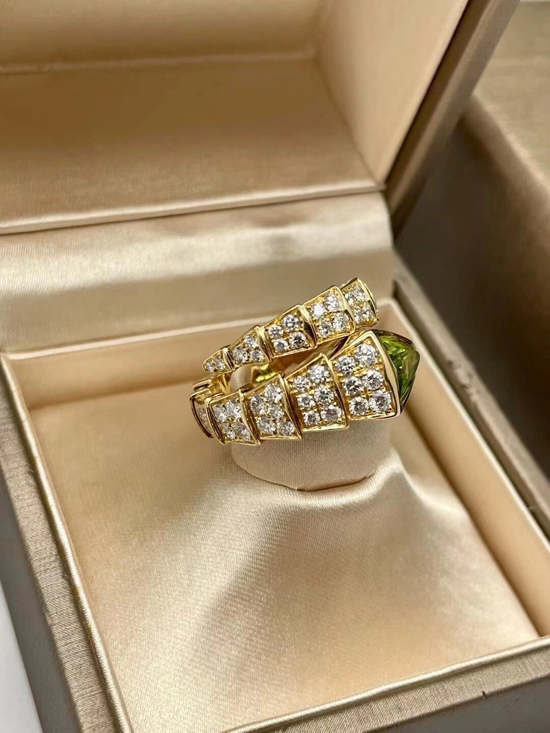 宝格丽 serpenti sprpenti   蛇头戒指 正品 宝格丽 serpenti spr