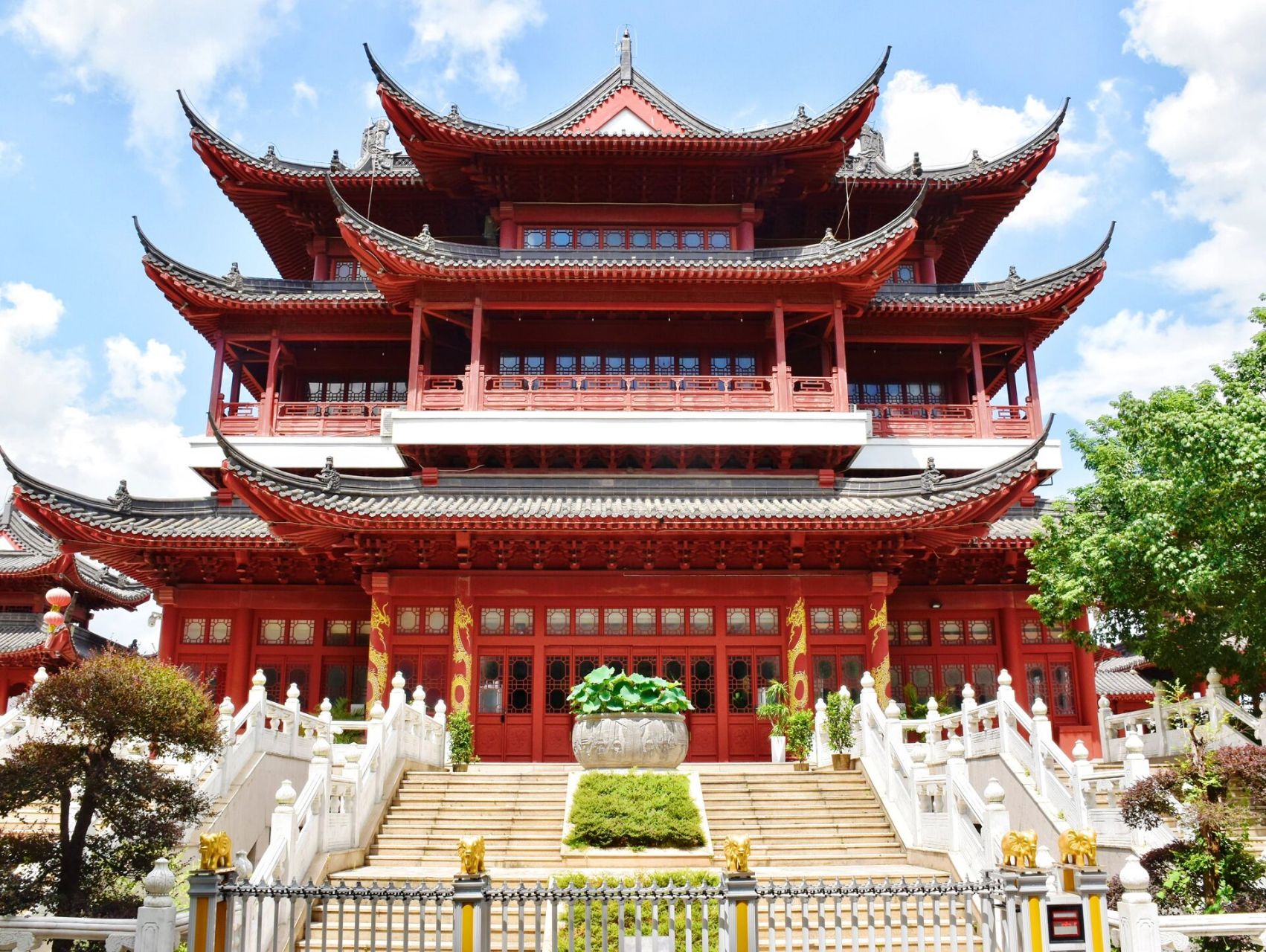 深圳小故宫(文博宫)不用门票(深圳一日游玩) 地址:龙岗区布吉新区布吉