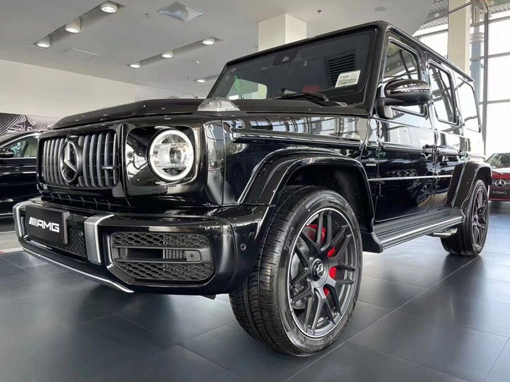 奔驰g级 amg 2022款 amgg63 奔驰g级 amg 2022款 amgg63 指导价254.7w