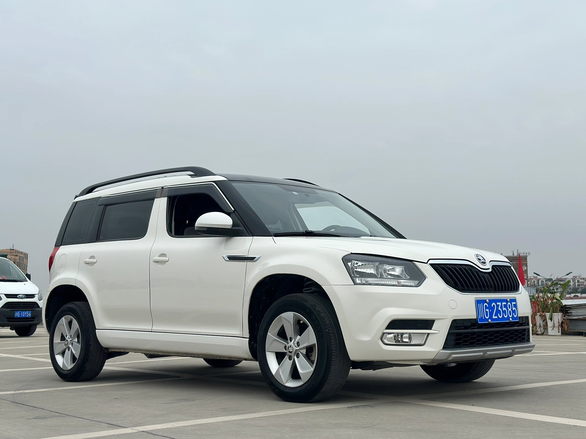 出售一手精品斯柯达野帝1.