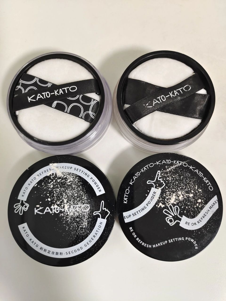 kato新旧散粉自用对比 因为旧的要用完啦,买了新版的,刚好剩余的对比