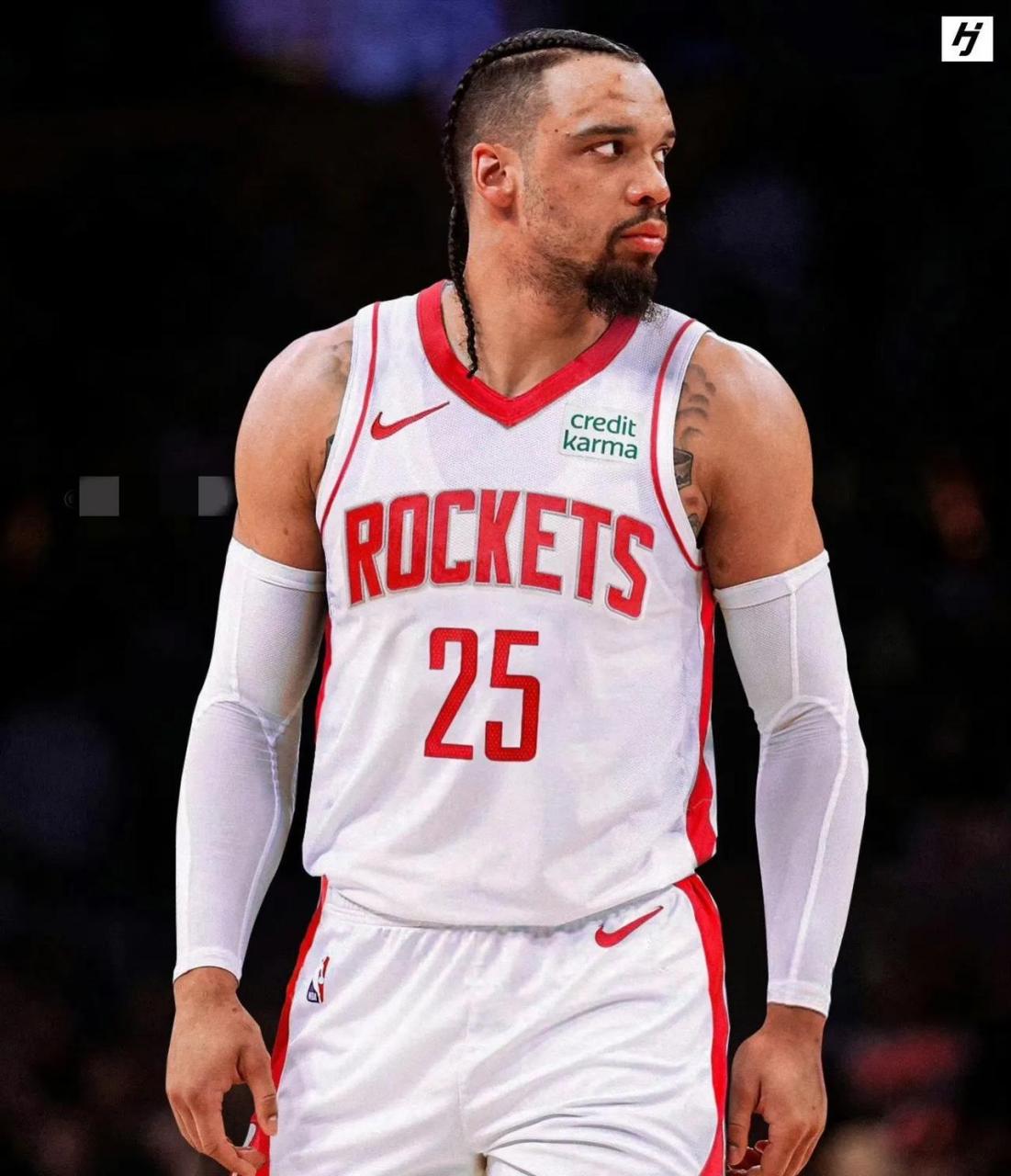 火箭寻求与狄龙布鲁克斯签约一份3年3000万的合同!  据美媒报道,火箭