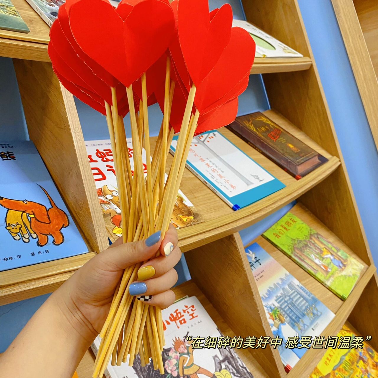 中秋手工活动:投壶 这周六就是中秋节了,大家都想好怎么做活动了吗?