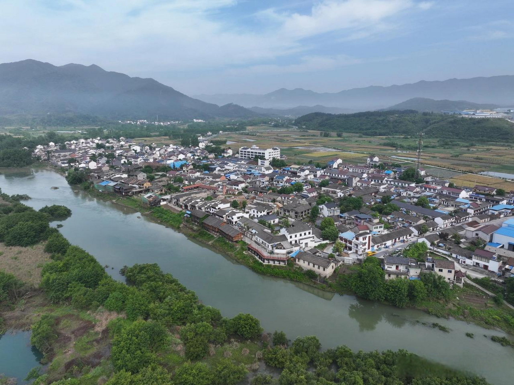 宣城泾县青弋江畔的泾溪古镇也叫章渡古镇即将凤凰涅槃皖南泾县游