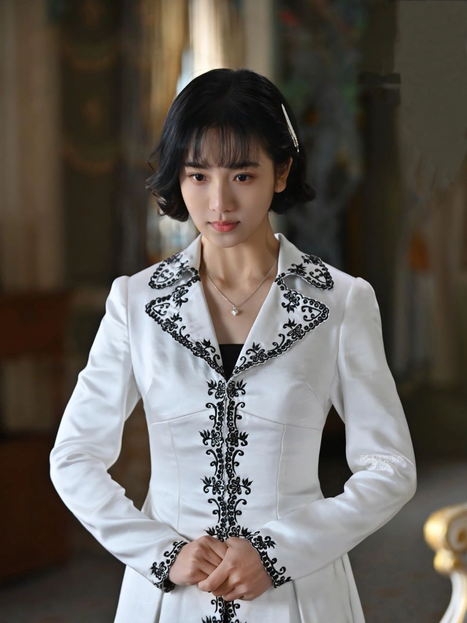 《南洋女儿情》白薇 民国剧头饰服饰研究所|《南洋女儿情》白薇 妇貂