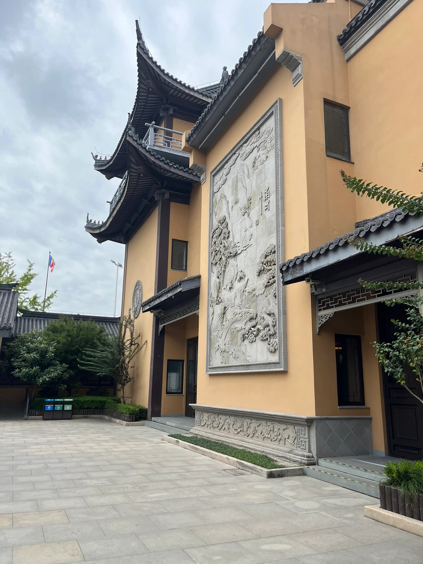 宁国禅寺是上海古老的寺院