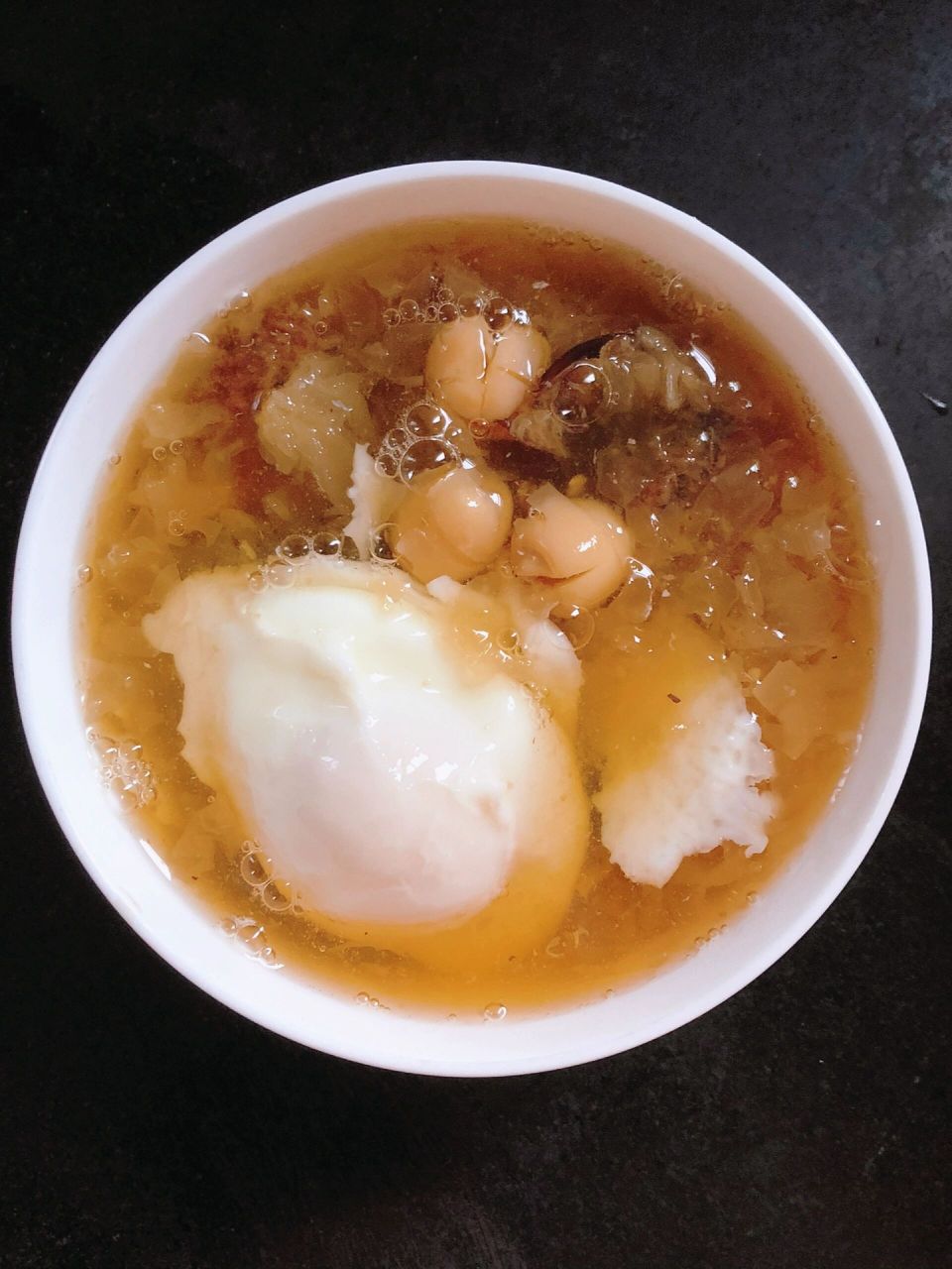 秋冬养生7515比燕窝还养人的银耳红枣鸡蛋汤7515 今天立冬啦!