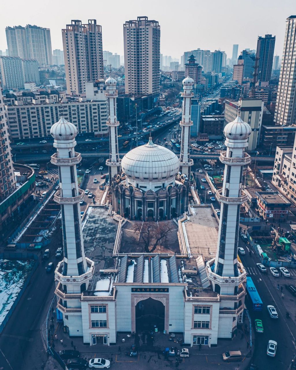 兰州|西关清真大寺 99兰州是一座伊斯兰文化浓厚的城市,而地处闹市