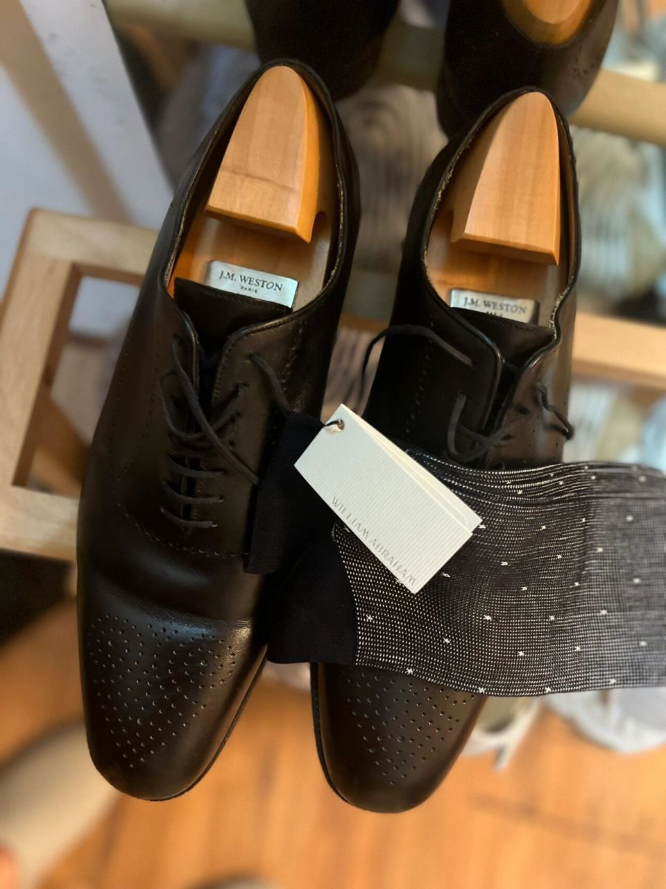 今天穿什么鞋呢 昨天晚上找到18年在比利时买的一双jm weston whole