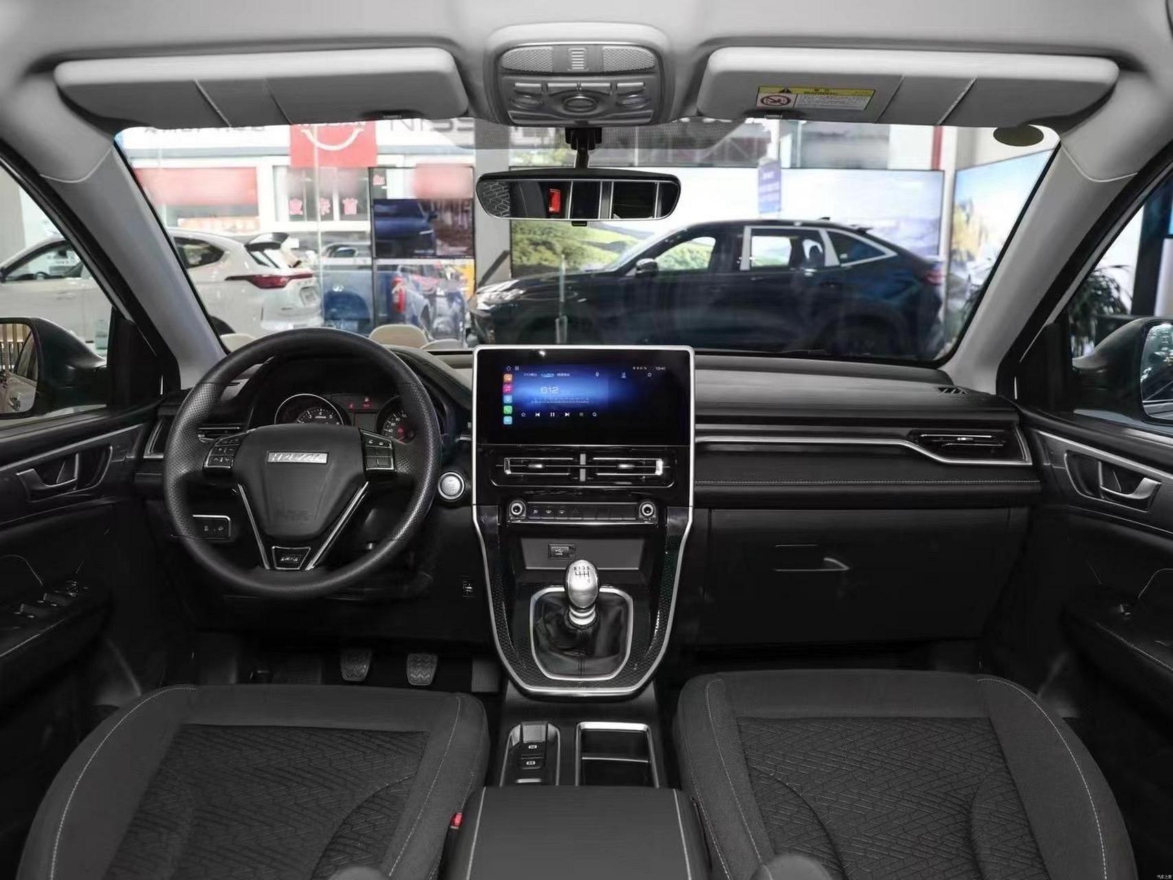 5t 150 马力,6 挡手动,胎压监测,自动驻车,上坡辅助