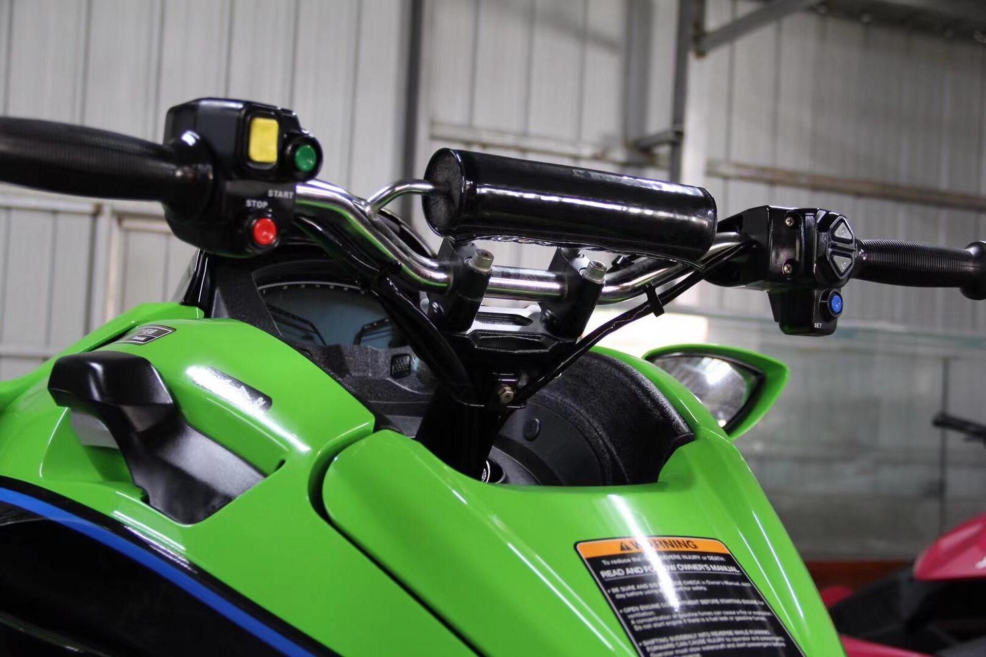 摩托车 川崎 摩托艇