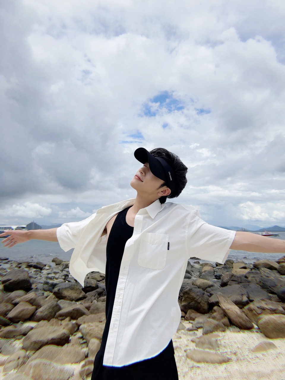 见到了蓝天和白云7815 #为热爱加点速##张嘉鑫jason