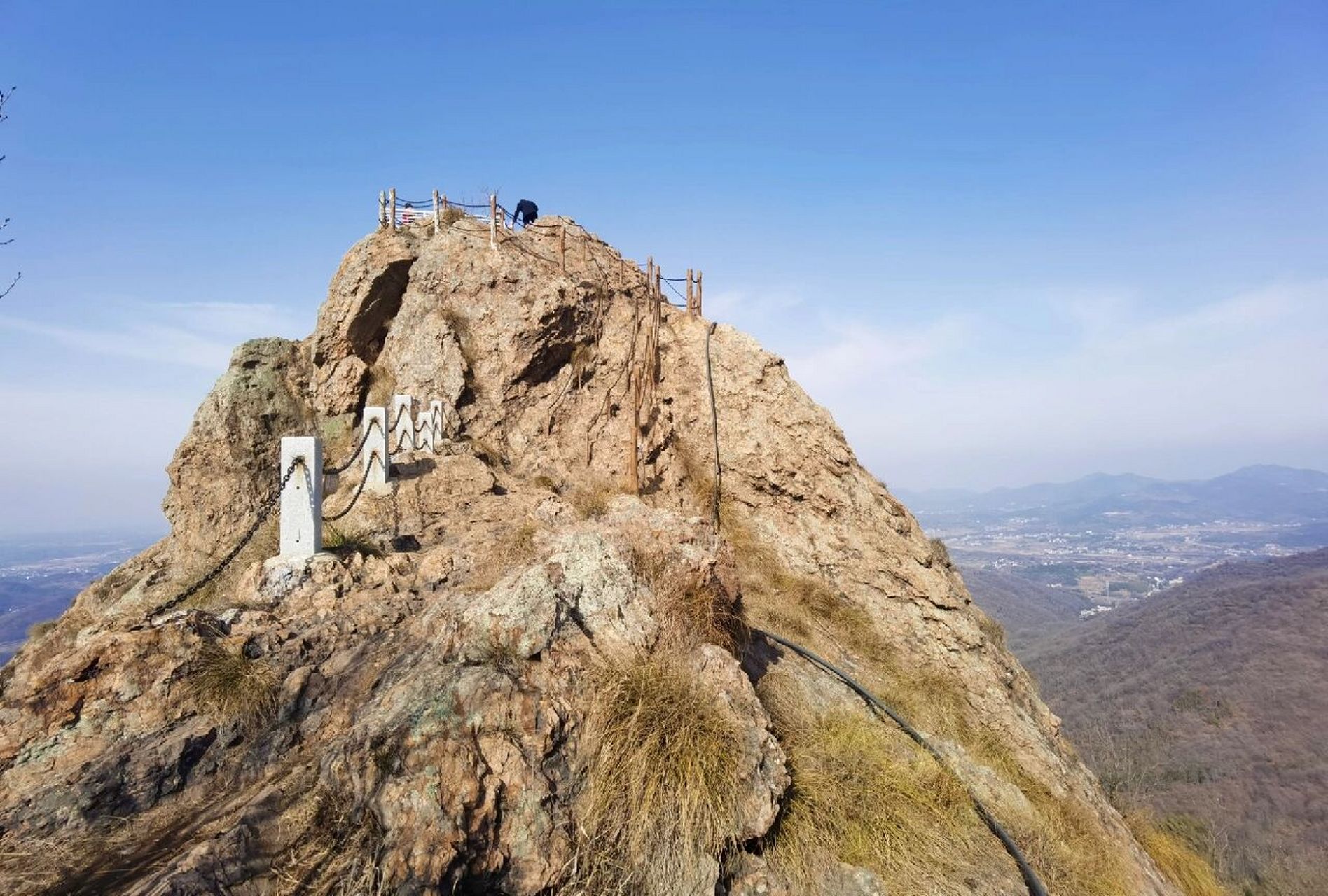 合肥庐江黄山寨,人少景美的爬山宝藏地! 2023.01.