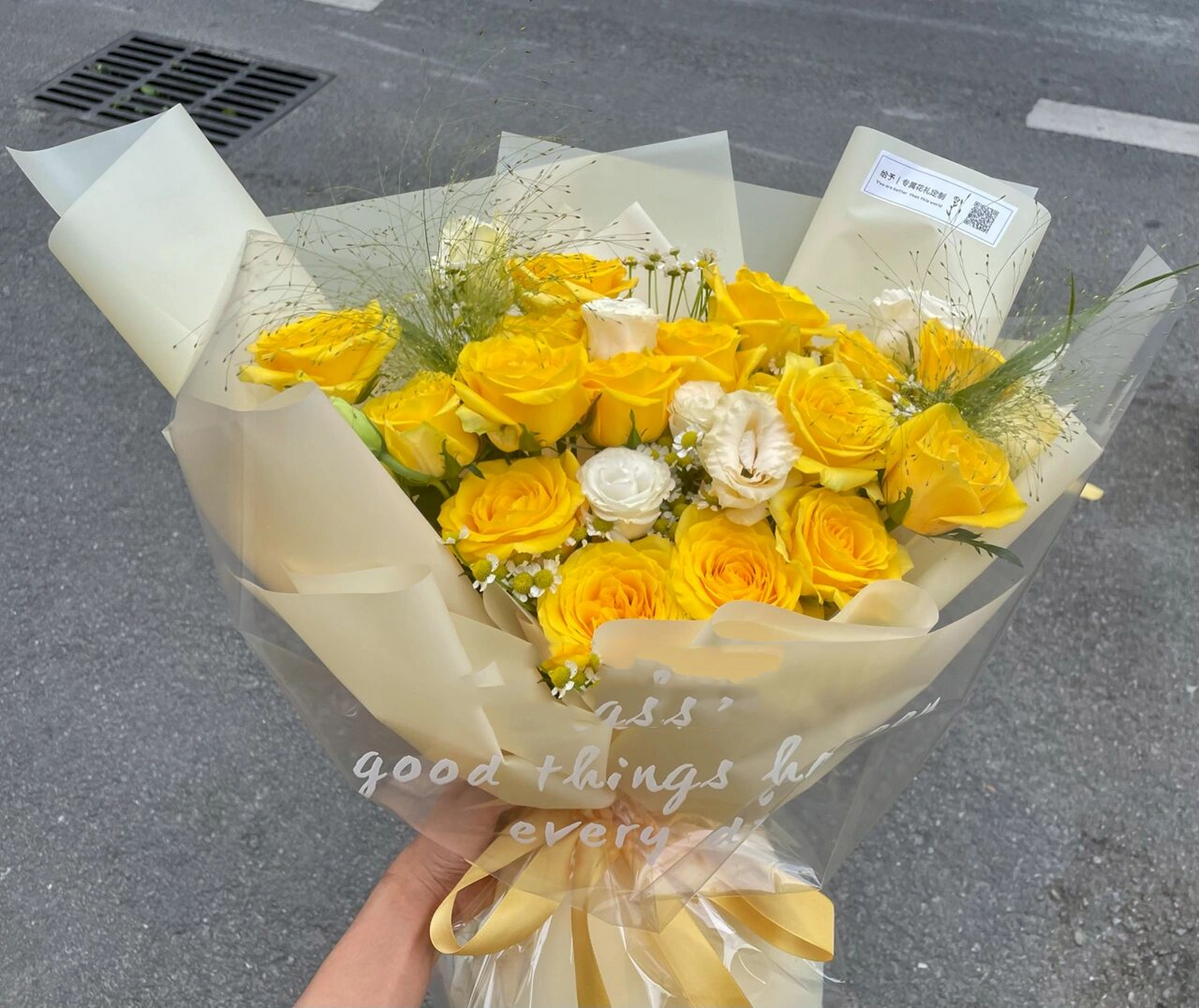 分手花束 分享 分手花束  17枝黄玫瑰 有人仰望星空 有人就住在星宫