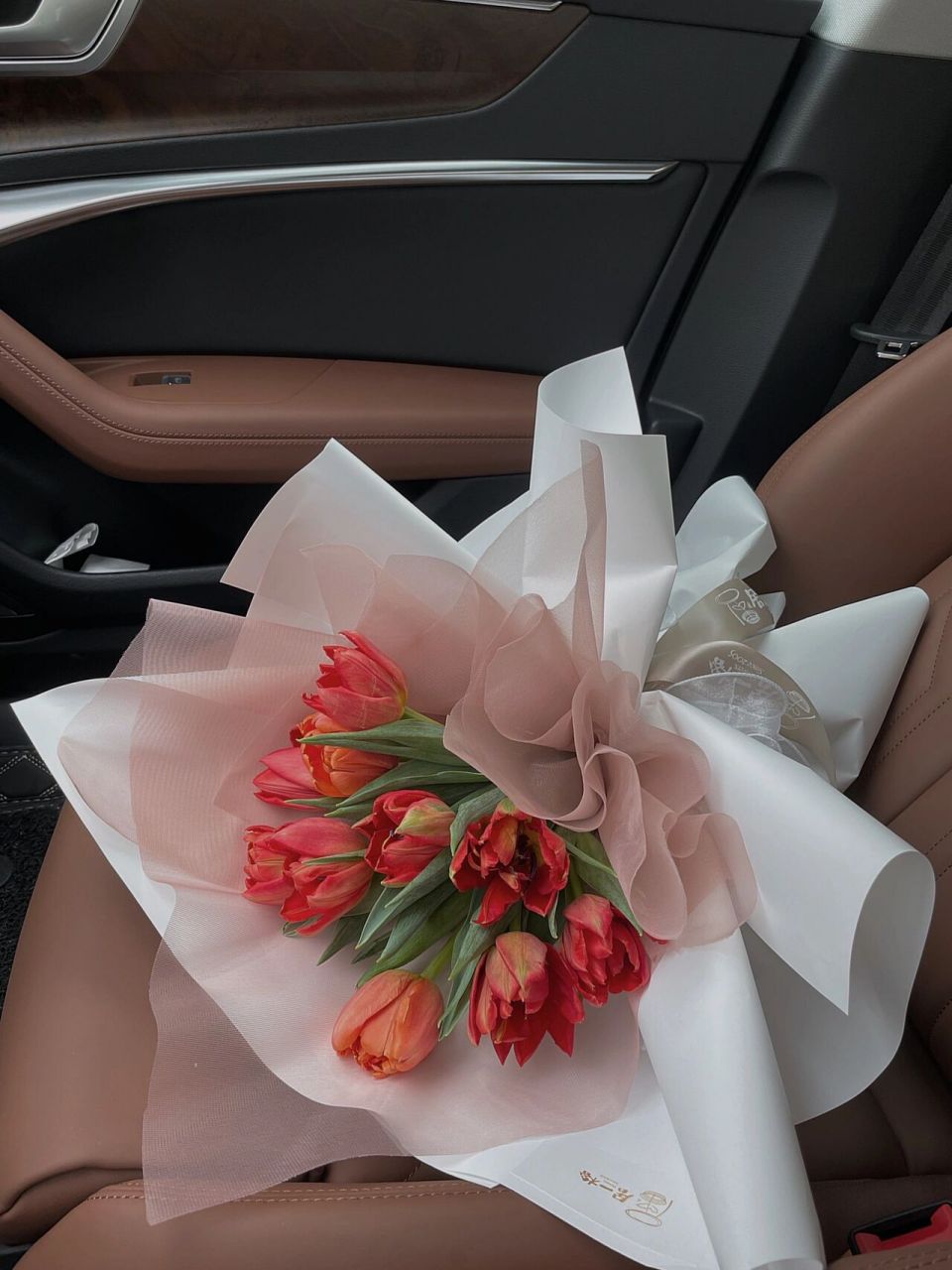 副驾驶鲜花98|爱自己才是终身浪漫的开始 23岁之前对鲜花完全无感