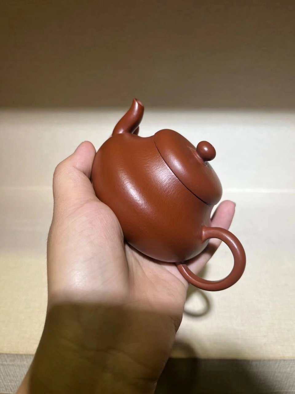 真正的朱泥紫砂壶具备哪些特征?