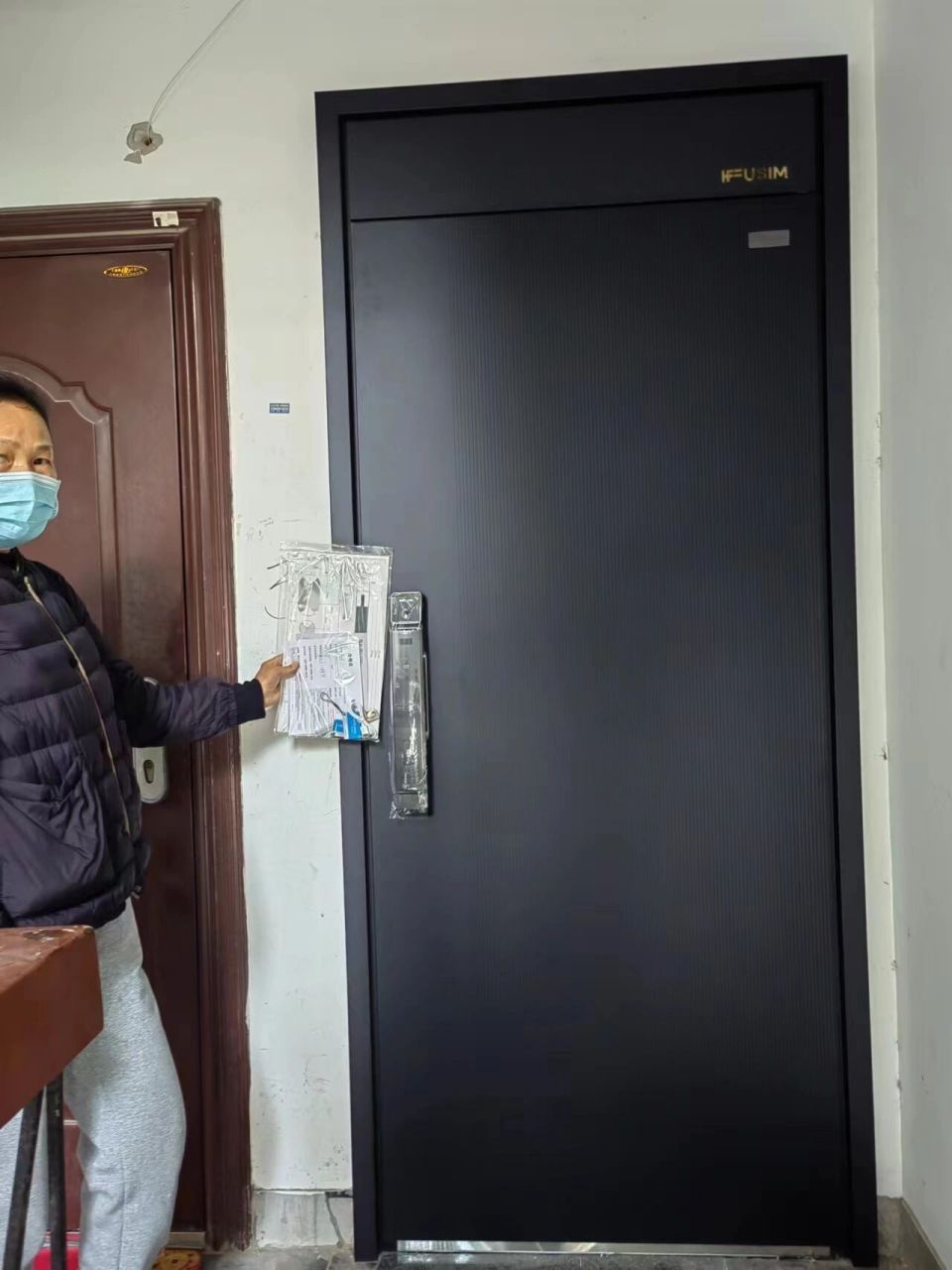 富新防盗门品牌之选~可团购啊 用富新更放心~富新防盗门安全可靠~物美