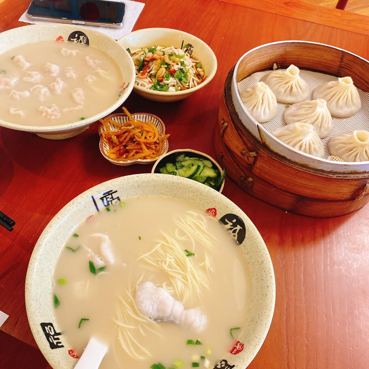 早起吃个淮安早茶 被朋友安利的淮安早茶 淮扬府 早上去人还不少的 太