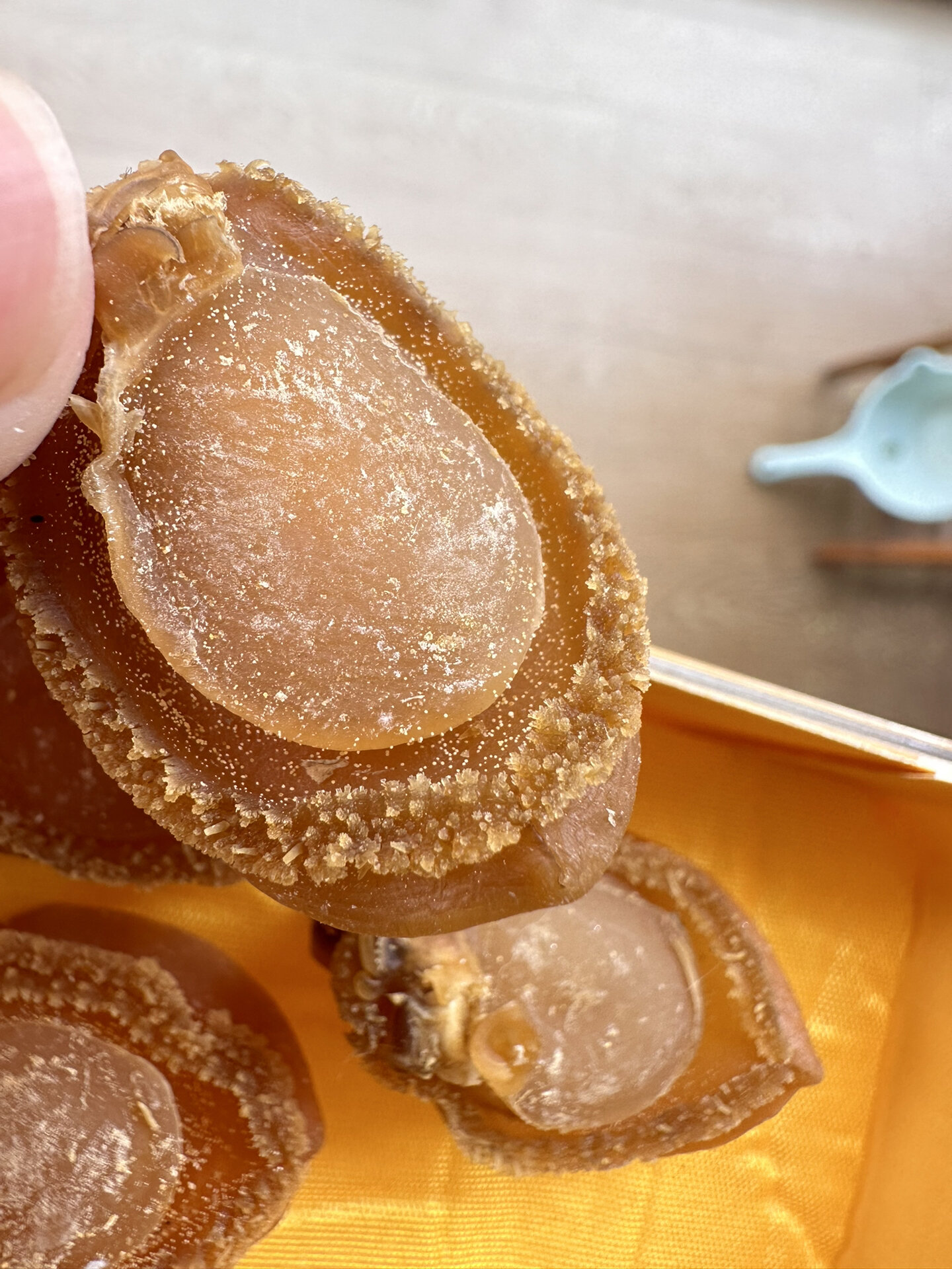 干鲍鱼这样,是不是坏了?