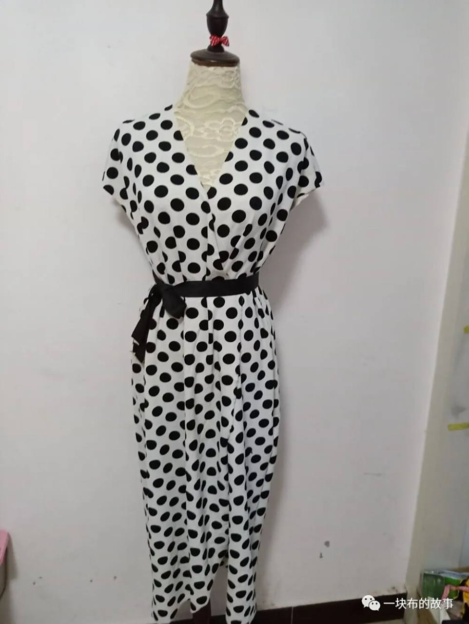 简单款一片式连衣裙裁剪图 适合新手