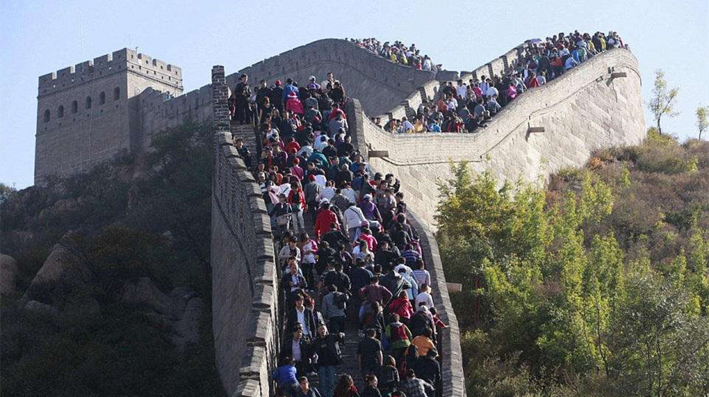 假期攻略:如何在人从众叕中脱颖而出?