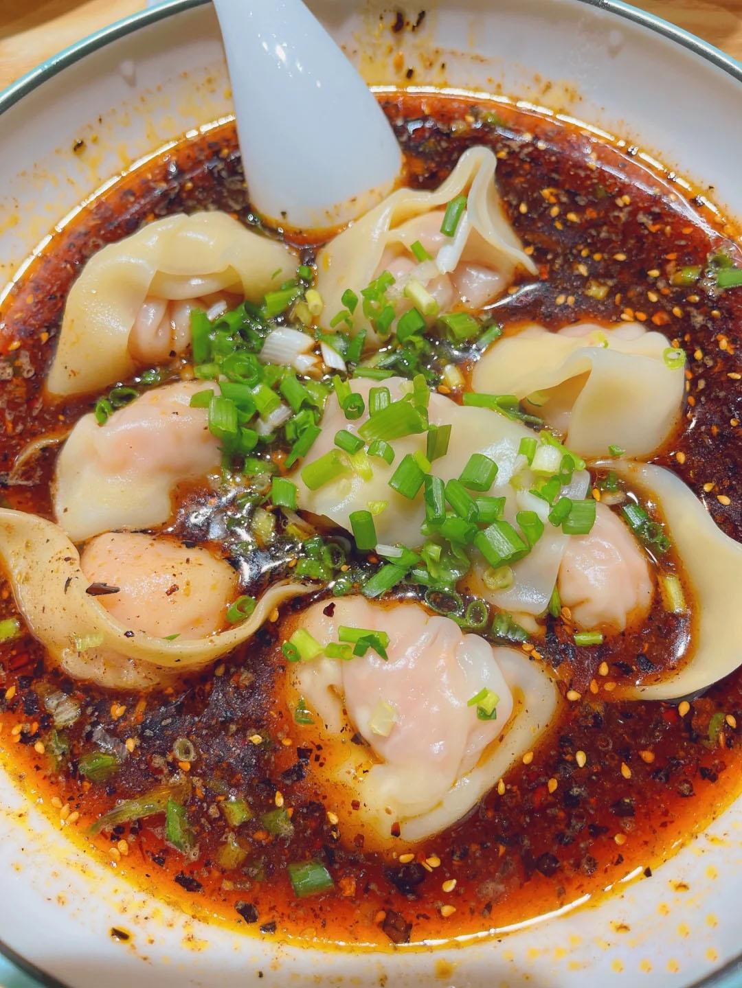 《味道-嘉陵江》——合川"桃片"97鸡肉抄手鸡肉抄手起源于合川