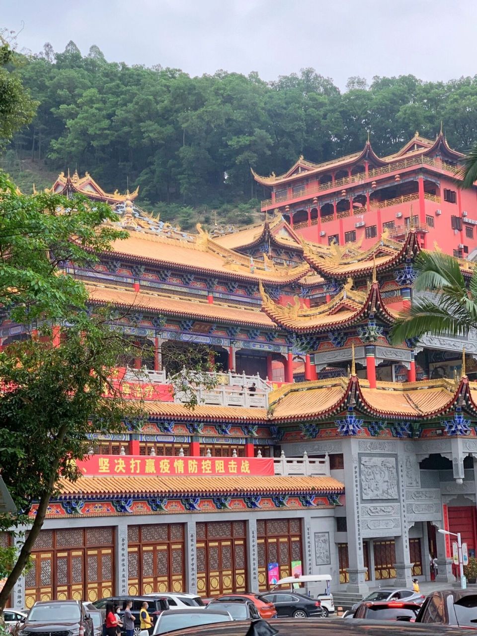 大岭山森林公园观音山 【历史】 大岭山观音寺始建于明朝,至今有三百