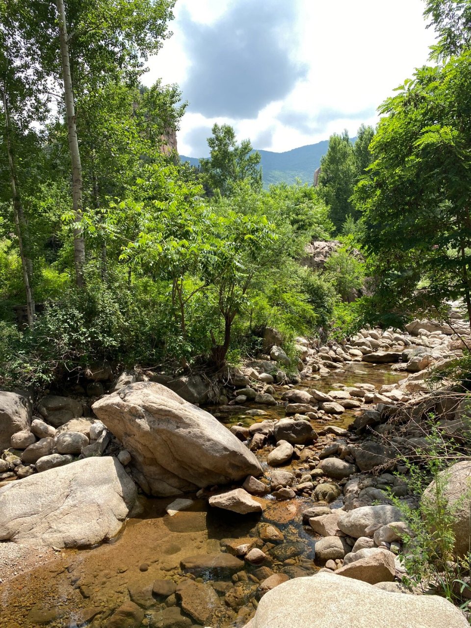 景区打卡 96转山湖景区96 96位置:河北省承德市滦平县转山湖