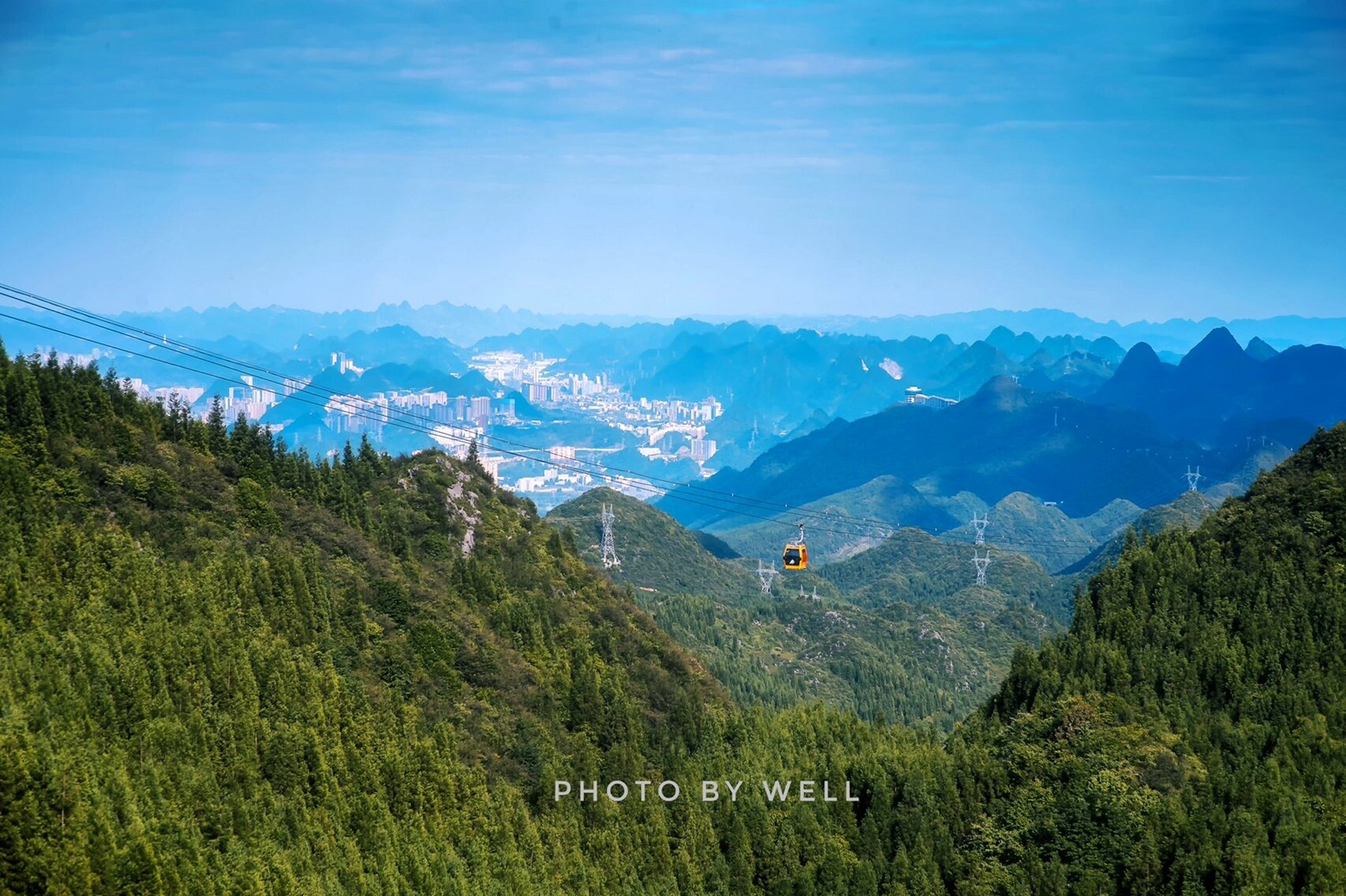 六盘水梅花山——凉都避暑自驾游梅花山 六盘水被称为中国凉都,夏季