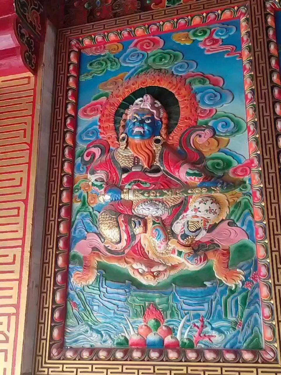 小巷里的大寺院~西宁藏教宏觉寺.