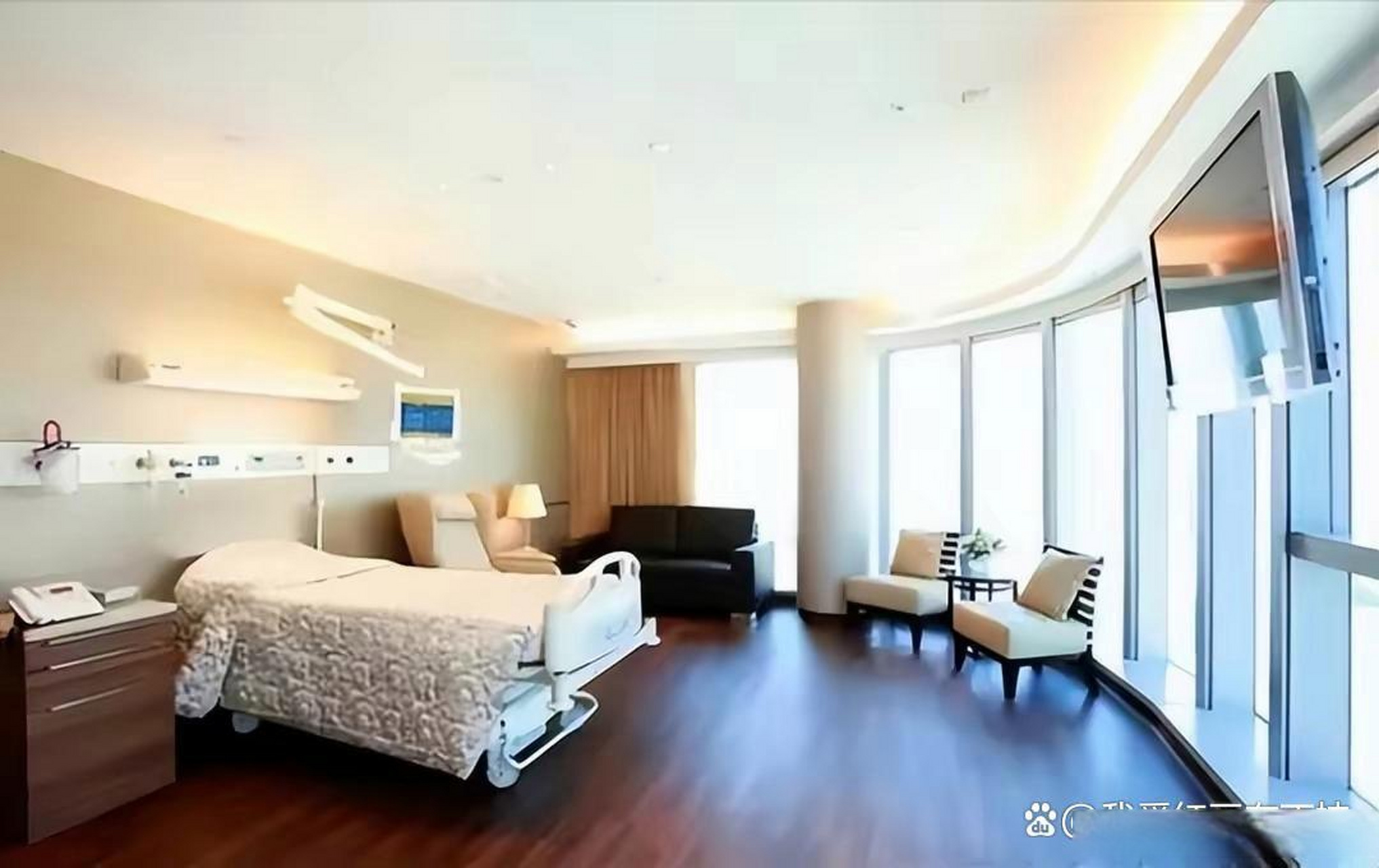 四川医院高干病房空无一人,病人奇迹康复排队出院.