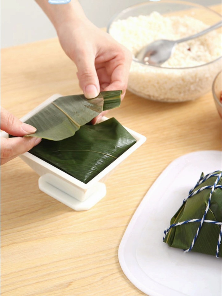 粽子模具家用塑料快速包粽子神器厨房用品包 粽子模具家用塑料快速包