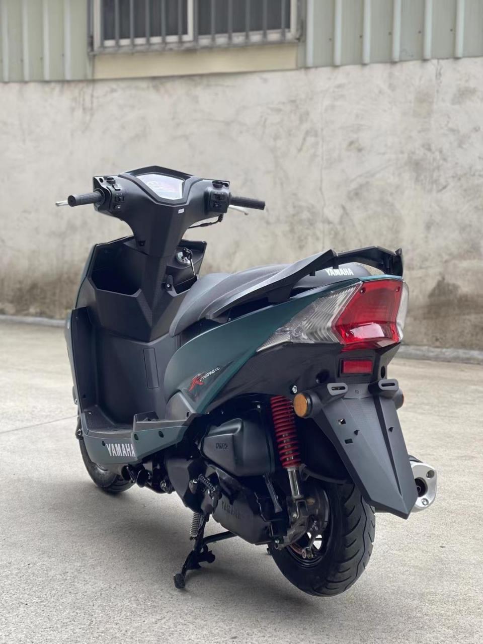墨绿色- 正品雅马哈尚领125cc 现秒2680元